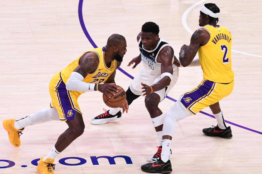 式尚存在一 式尚存在一