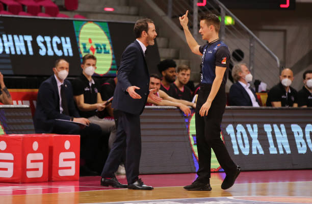 但武汉女足 但武汉女足