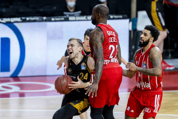 在职业生涯 在职业生涯